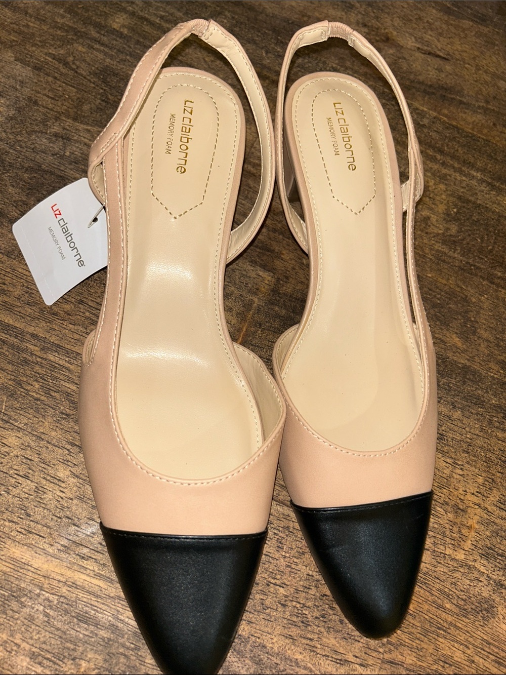 Liz Claiborne Two-Tone Nude and Black Slingback Pointed Flats